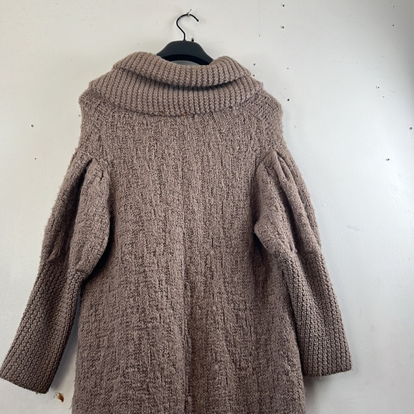 Bellekat one button curved button cardigan - Picture 7 of 10